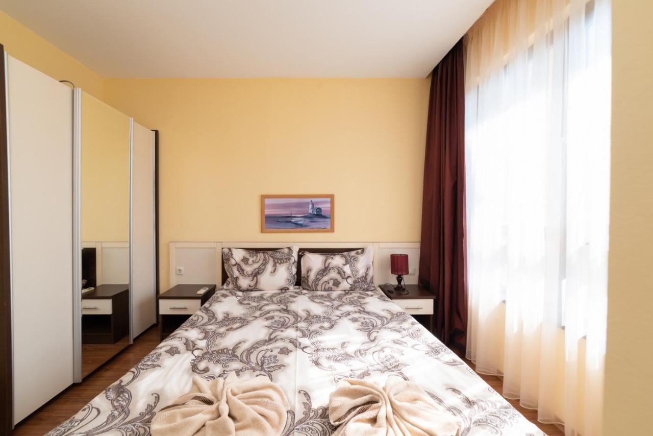 Admiral Amazing Sea View Apartment โกลเดน แซนส์ ภายนอก รูปภาพ